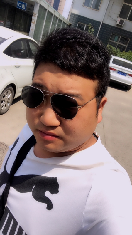 杨志强的第二张照片--乌鲁木齐相亲服务中心