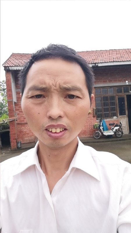 kongyu的第一张照片--乌鲁木齐相亲服务中心