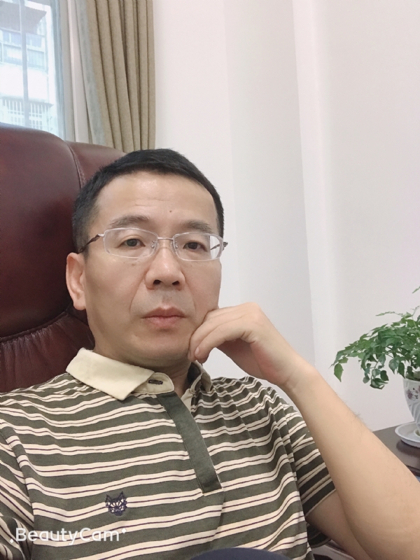 屯里的富豪的第二张照片--乌鲁木齐相亲服务中心