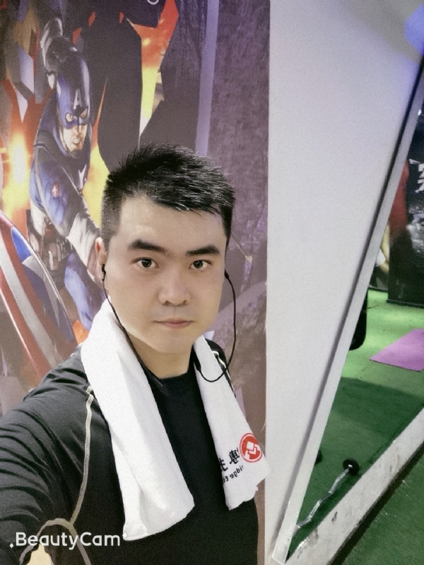 会飞的猪蹄花的第一张照片--乌鲁木齐相亲服务中心