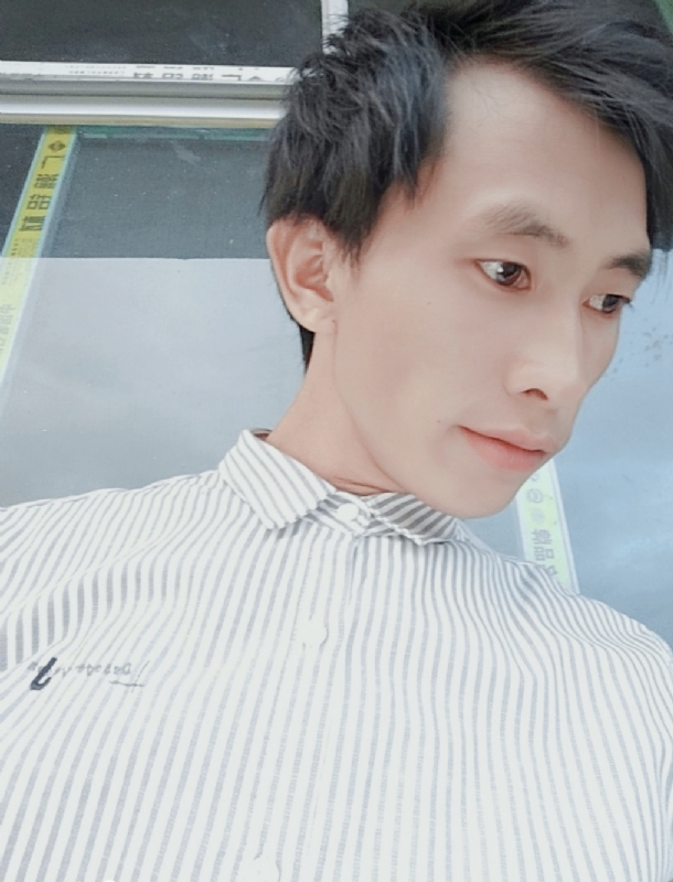 寻找下一个路口的第一张照片--乌鲁木齐相亲服务中心