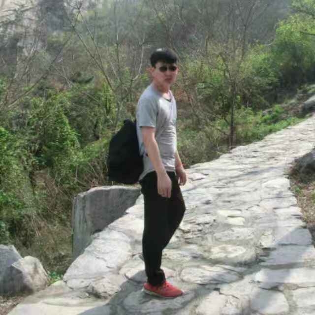 薛俊贤的第一张照片--乌鲁木齐相亲服务中心