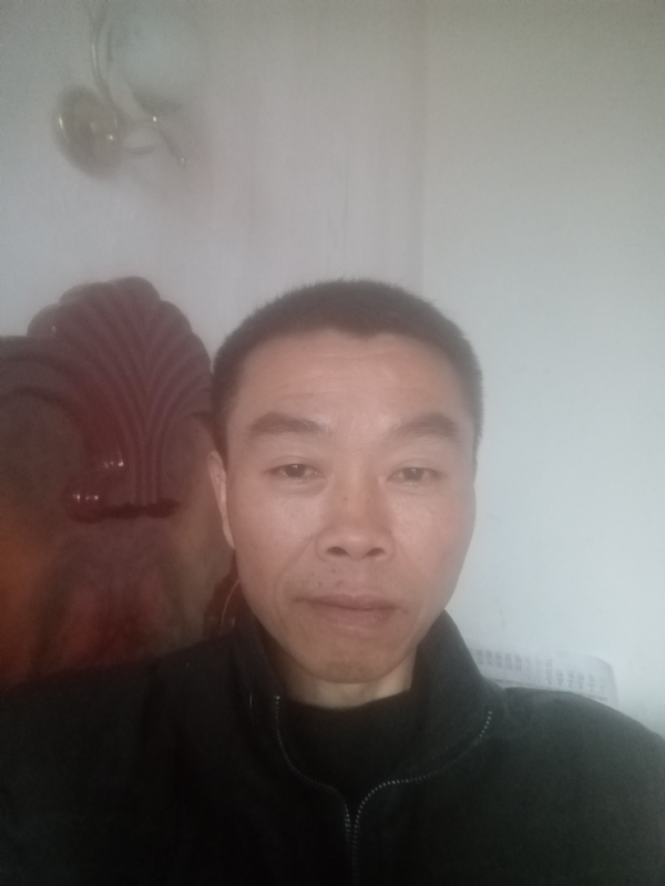 祖成的第一张照片--乌鲁木齐相亲服务中心