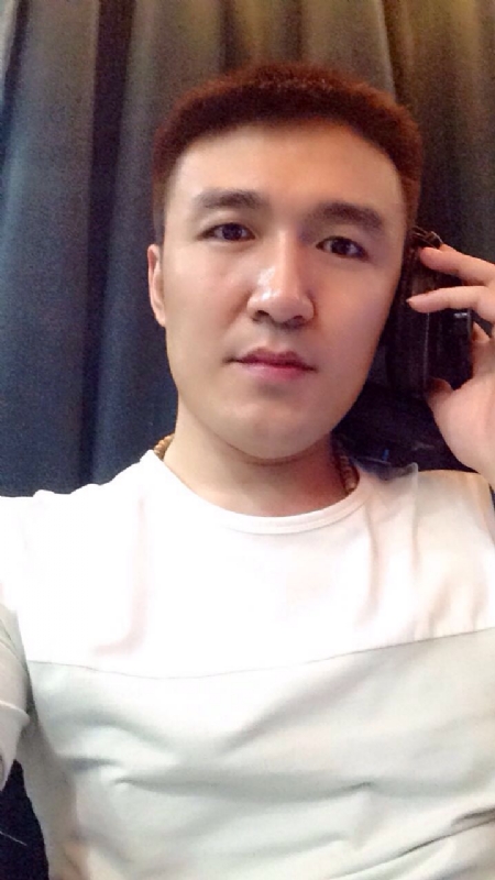 雷的第一张照片--乌鲁木齐相亲服务中心