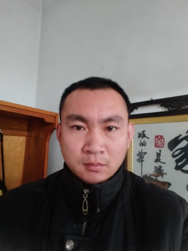 一江春水的第三张照片--乌鲁木齐相亲服务中心