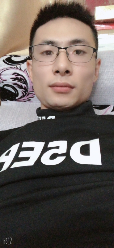 随遇而安的第一张照片--乌鲁木齐相亲服务中心