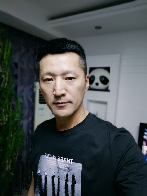 庆柏的第一张照片--乌鲁木齐相亲服务中心