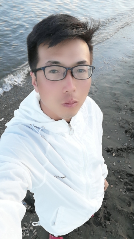 风的第一张照片--乌鲁木齐相亲服务中心