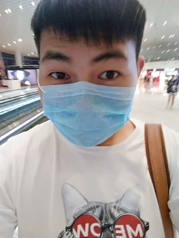 咔咔一顿的第一张照片--乌鲁木齐相亲服务中心