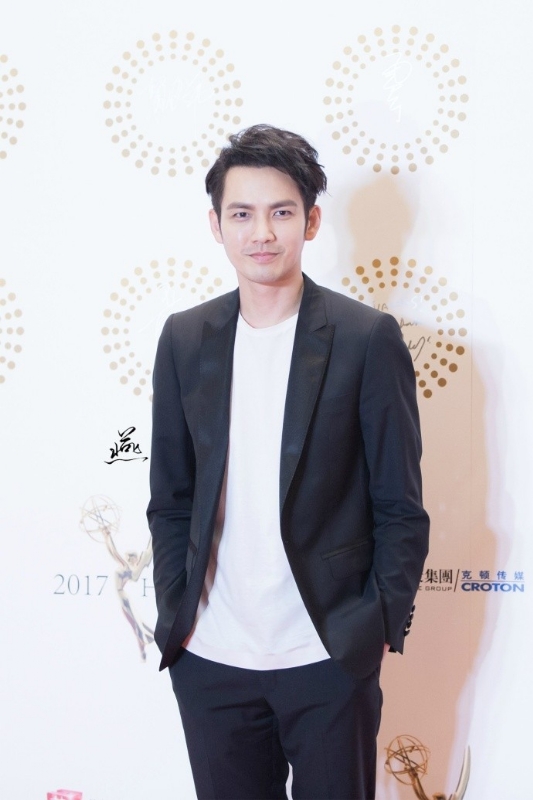 1+2+3的第一张照片--乌鲁木齐相亲服务中心