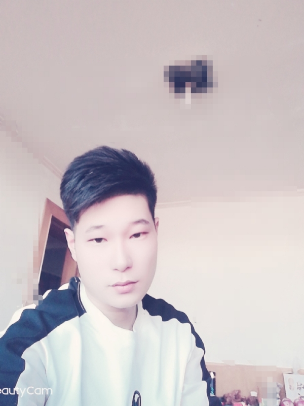 子凡的第一张照片--乌鲁木齐相亲服务中心