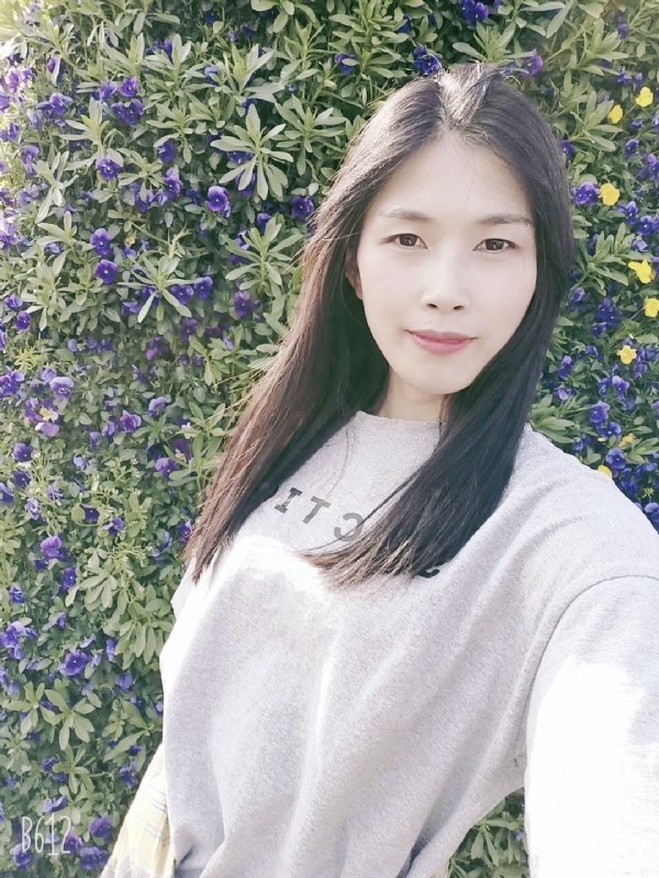 妍妍的第一张照片--乌鲁木齐相亲服务中心