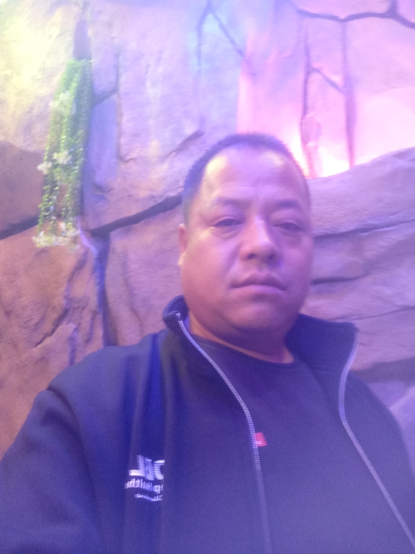 闯王的第一张照片--乌鲁木齐相亲服务中心