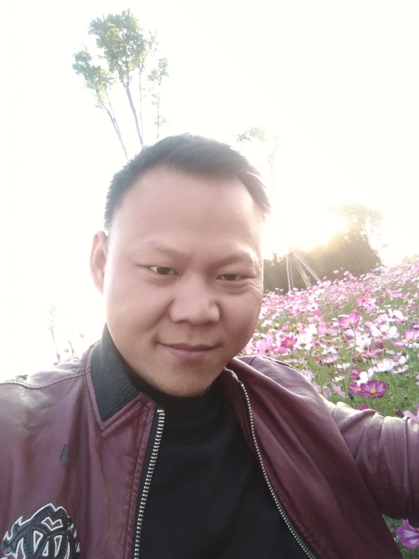 永远的永远的第一张照片--乌鲁木齐相亲服务中心