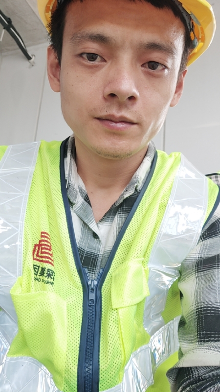 刘俊达的第一张照片--乌鲁木齐相亲服务中心