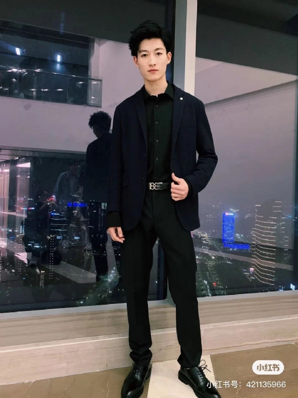 请来爱我的第二张照片--乌鲁木齐相亲服务中心