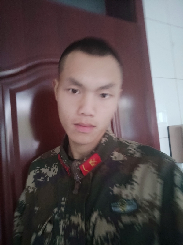 洛洛的第一张照片--乌鲁木齐相亲服务中心