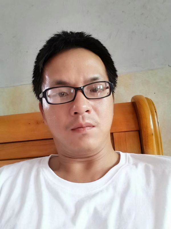 阿敏记的第一张照片--乌鲁木齐相亲服务中心