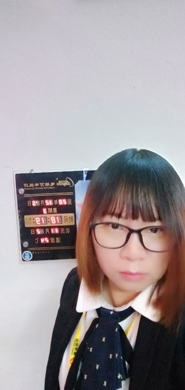 苹果的第一张照片--乌鲁木齐相亲服务中心