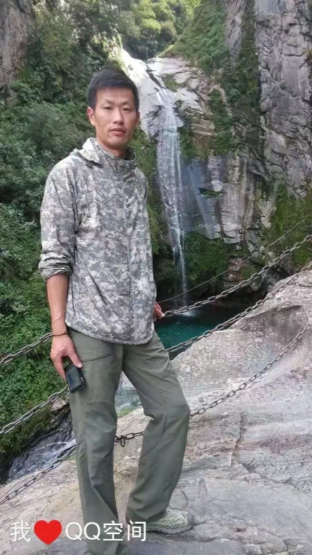 陌颜的第一张照片--乌鲁木齐相亲服务中心