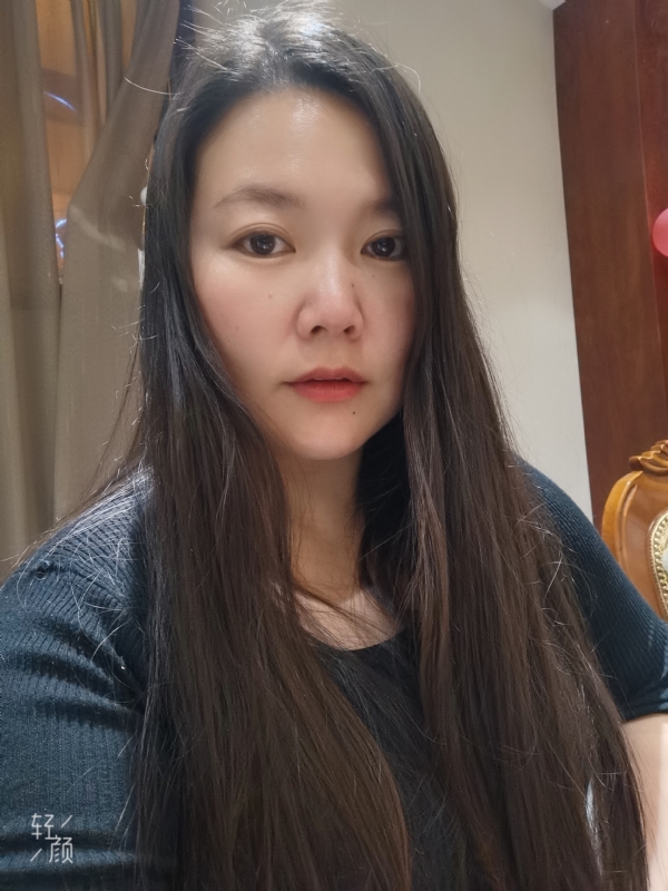哦呼的第一张照片--乌鲁木齐相亲服务中心