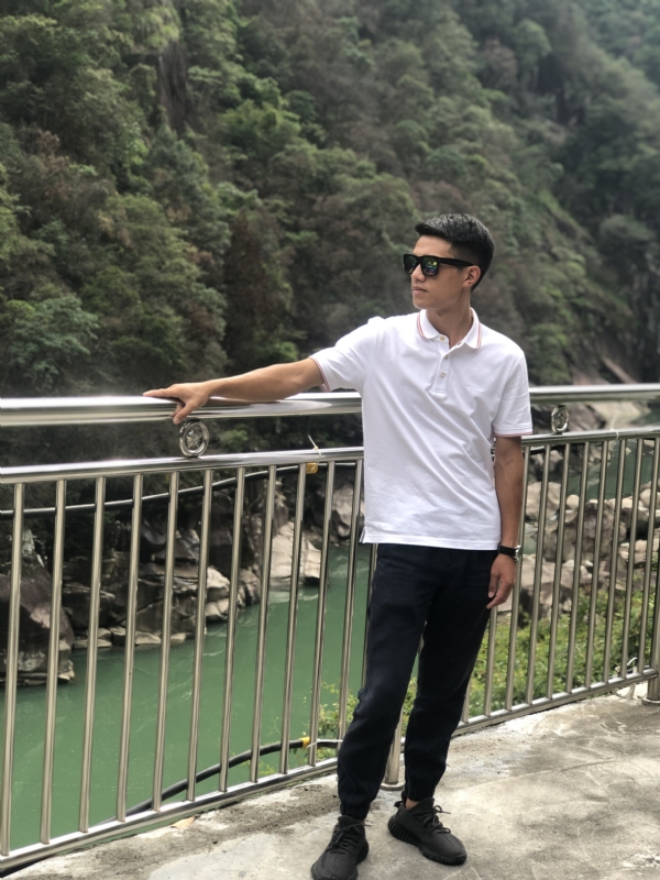 张先森的第一张照片--乌鲁木齐相亲服务中心