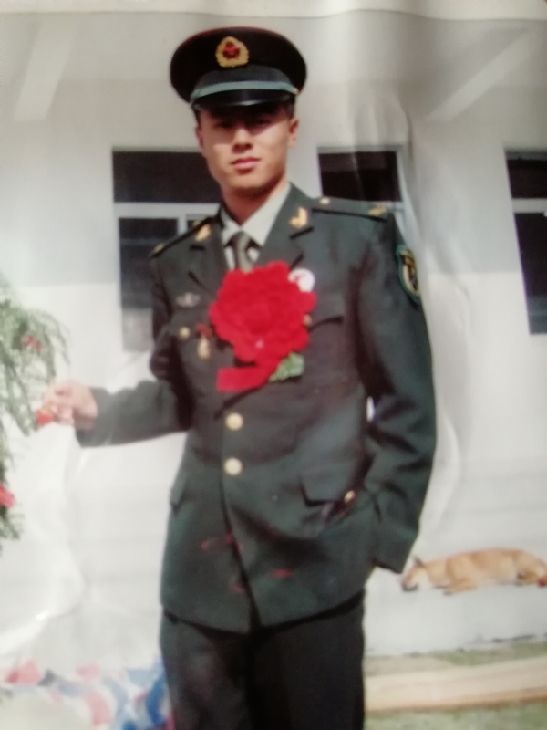 小虎的第一张照片--乌鲁木齐相亲服务中心