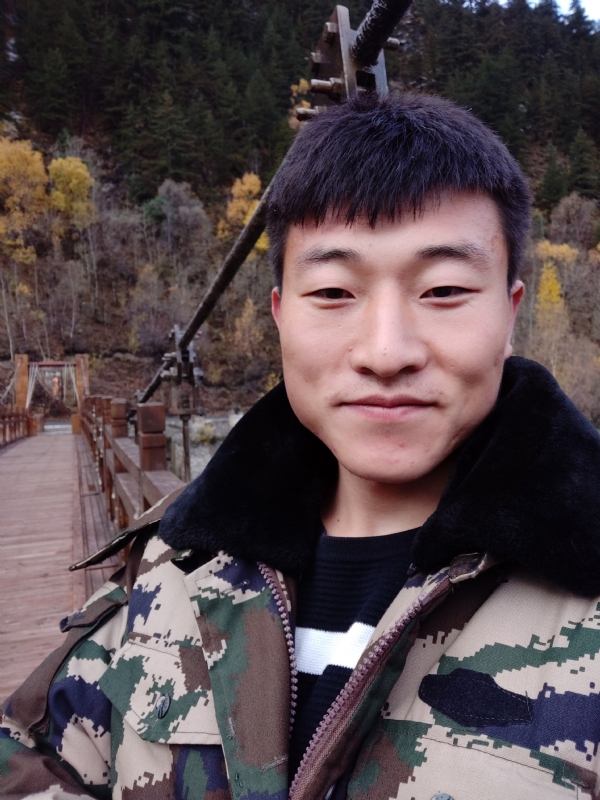 叁叁肆的第一张照片--乌鲁木齐相亲服务中心