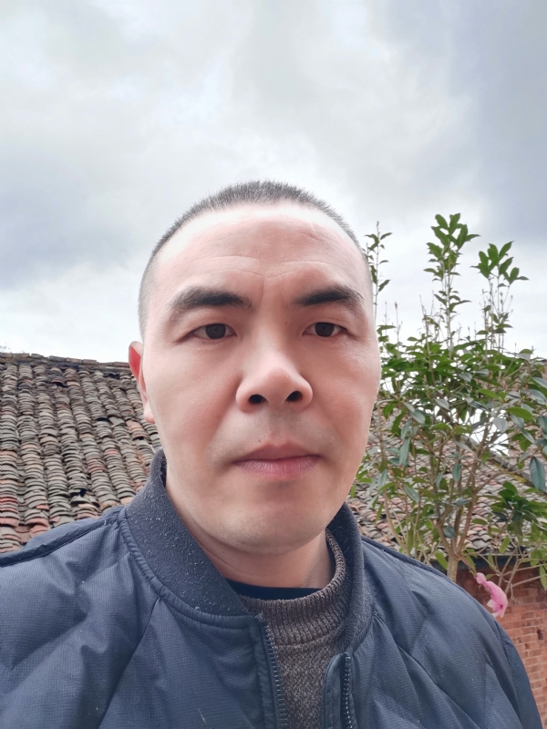 无悔的第一张照片--乌鲁木齐相亲服务中心