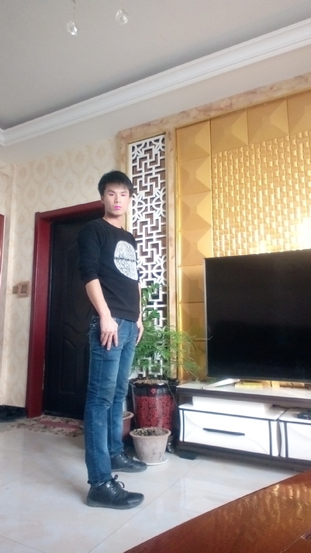仅此而已的第一张照片--乌鲁木齐相亲服务中心