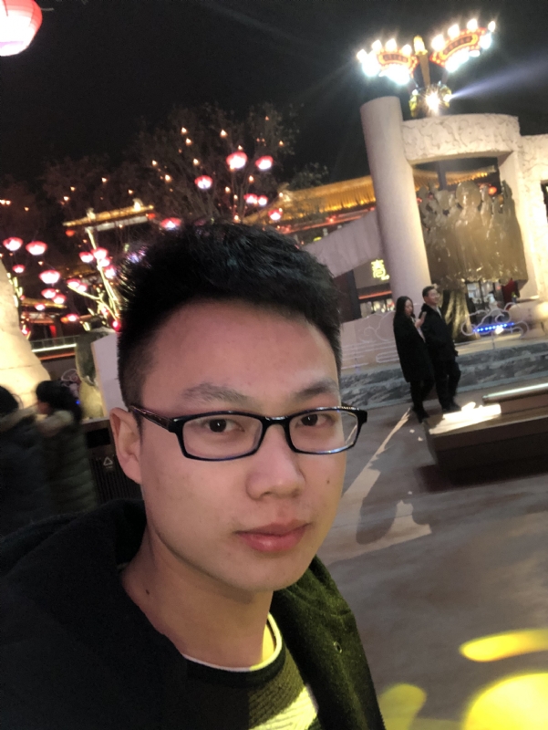 吃葡萄不吐葡萄皮的第一张照片--乌鲁木齐相亲服务中心