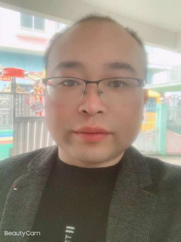 海阔凭鱼跃的第一张照片--乌鲁木齐相亲服务中心