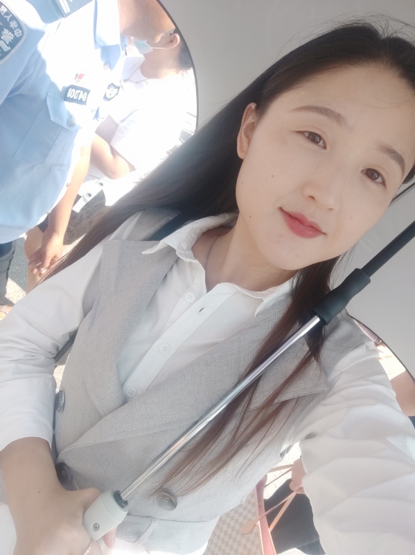 木子田心的第一张照片--乌鲁木齐相亲服务中心