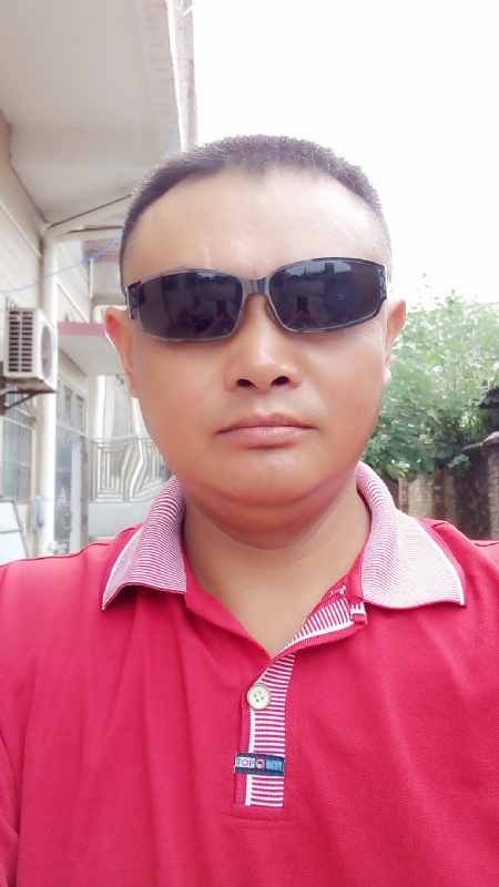 肉眼凡胎的第一张照片--乌鲁木齐相亲服务中心