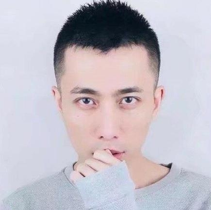 辛酉的第一张照片--乌鲁木齐相亲服务中心