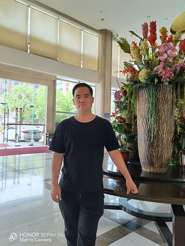 常在您心的第一张照片--乌鲁木齐相亲服务中心