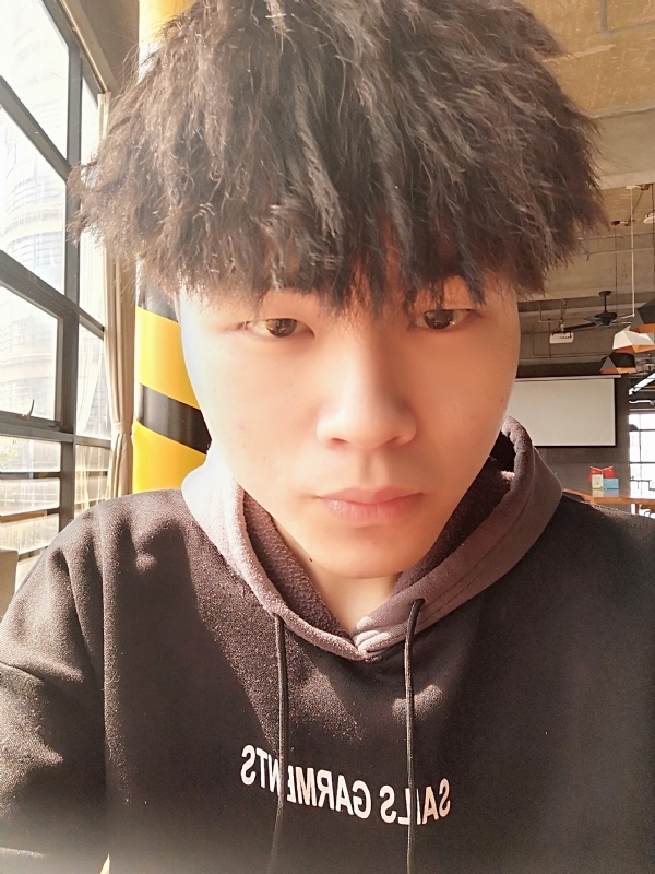 阿荡的第一张照片--乌鲁木齐相亲服务中心