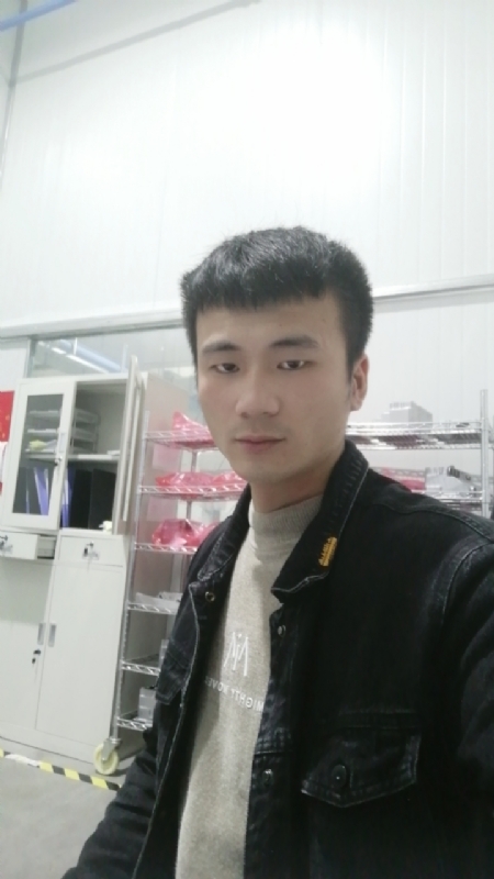 淡淡爱的第一张照片--乌鲁木齐相亲服务中心