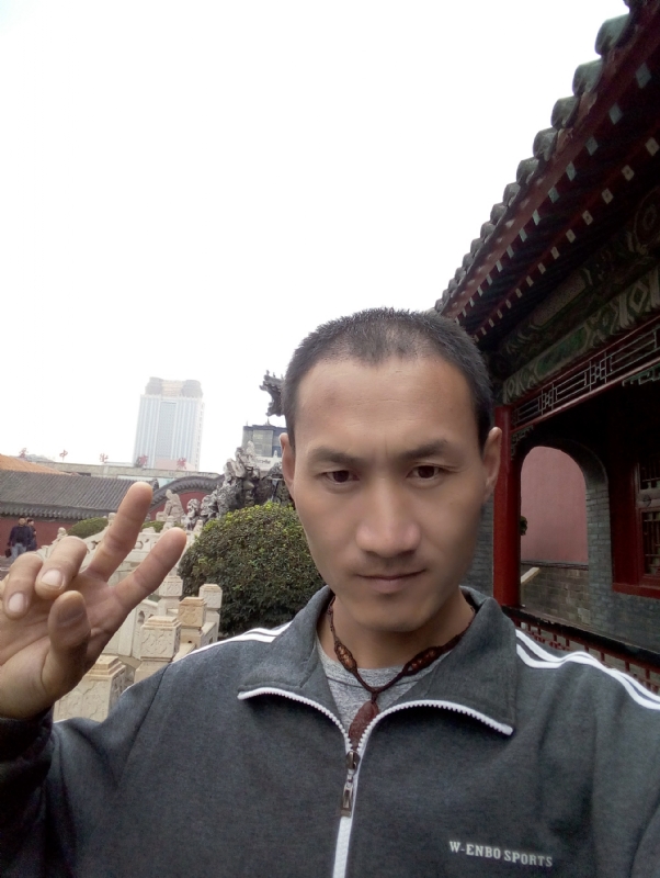 清雨的第一张照片--乌鲁木齐相亲服务中心