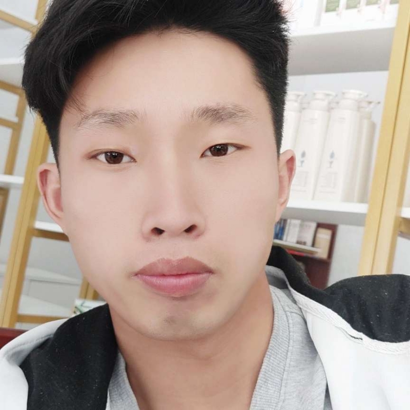 波澜不惊的第一张照片--乌鲁木齐相亲服务中心