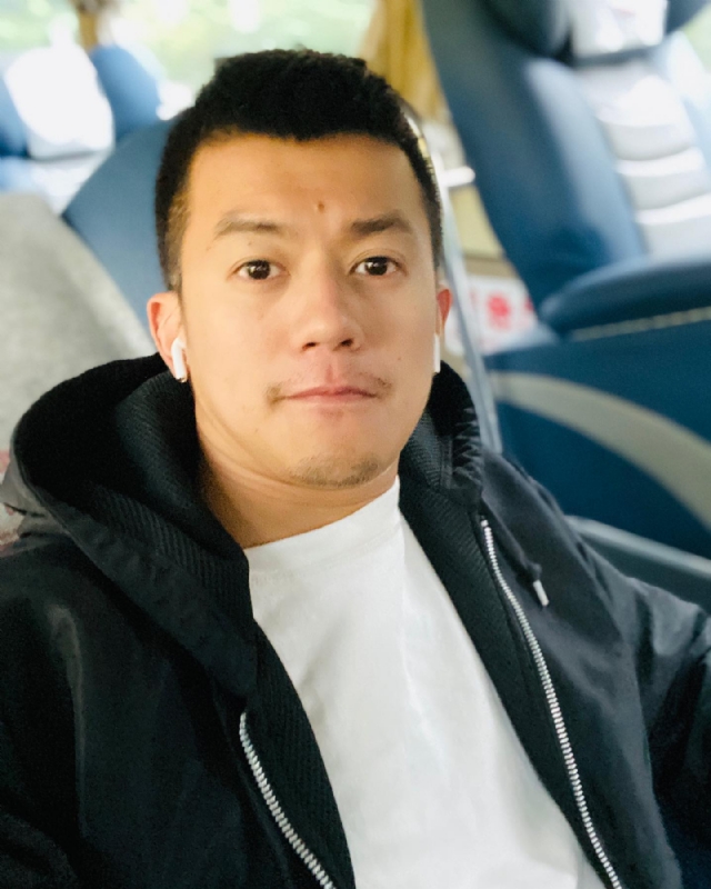 陈赫的第一张照片--乌鲁木齐相亲服务中心