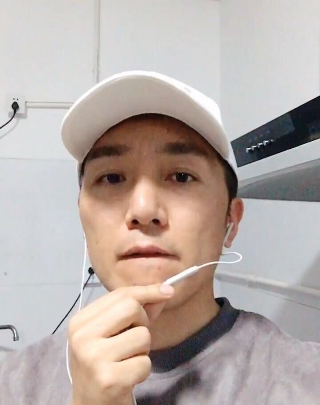 简单人生的第一张照片--乌鲁木齐相亲服务中心