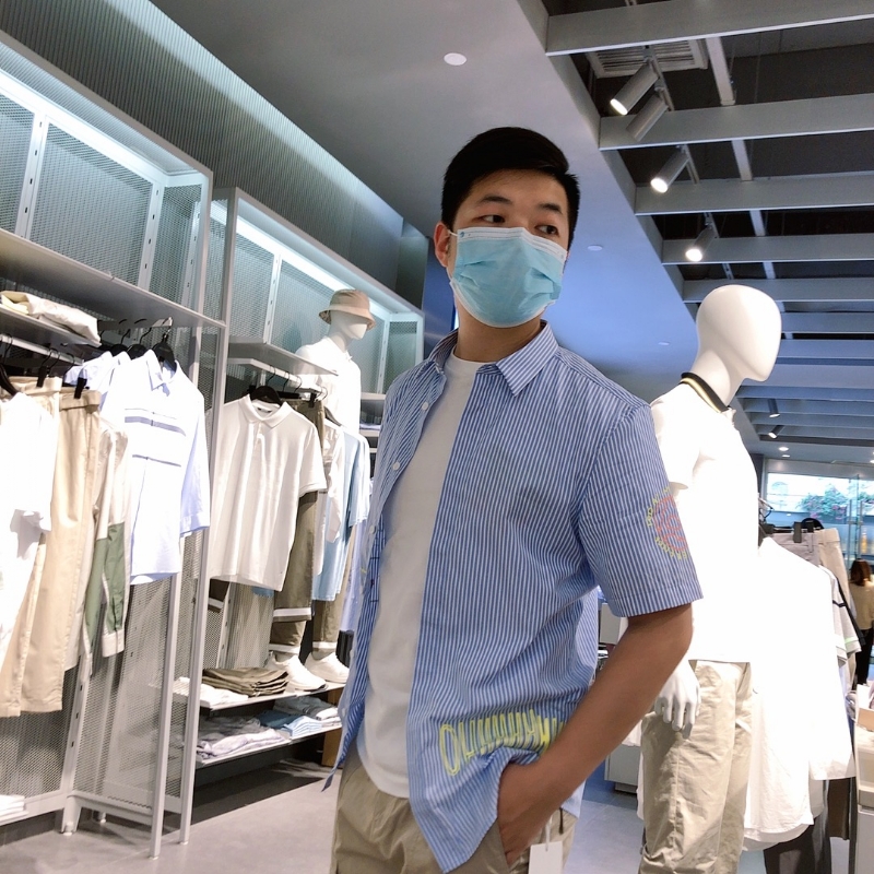 百年孤独的第一张照片--乌鲁木齐相亲服务中心