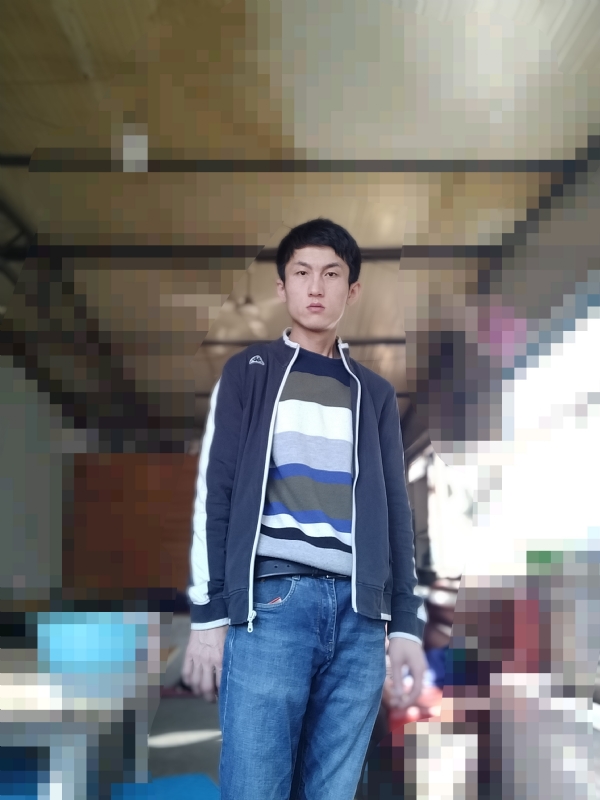 小聋虾的第一张照片--乌鲁木齐相亲服务中心