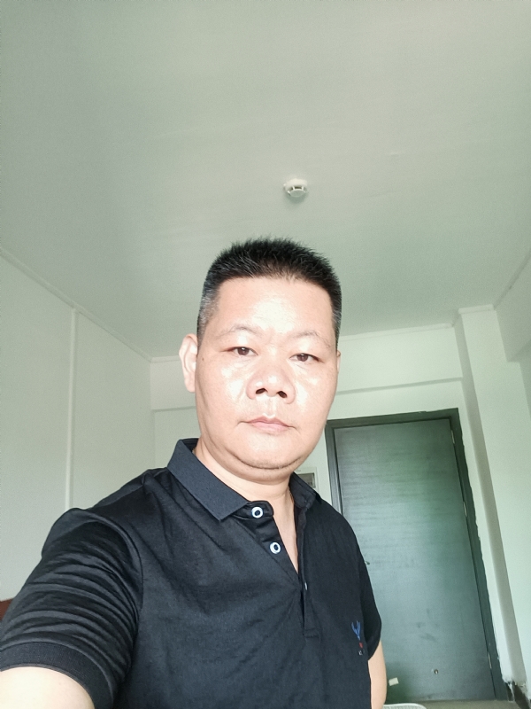 XAUXU的第一张照片--乌鲁木齐相亲服务中心