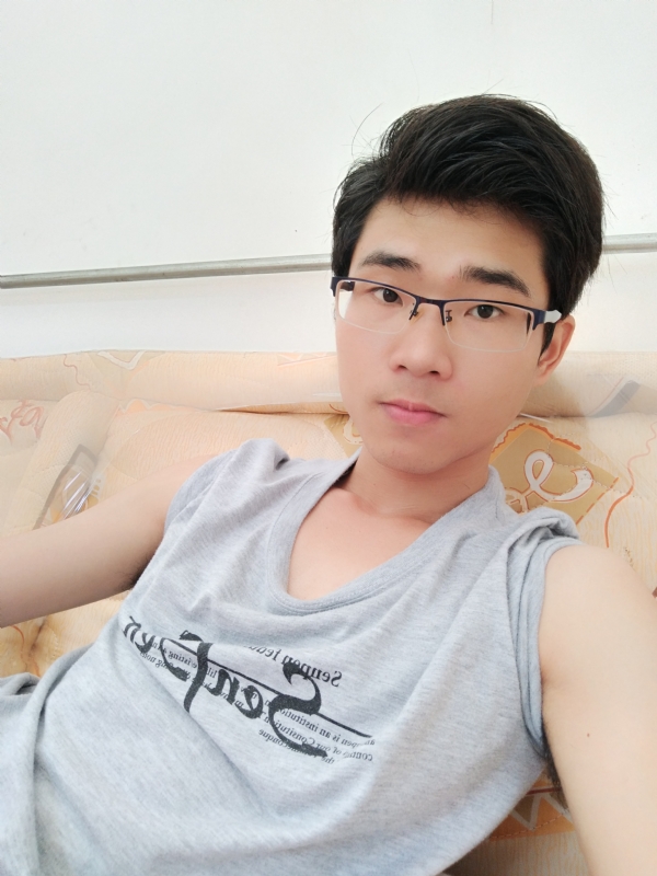 南国大帝的第一张照片--乌鲁木齐相亲服务中心