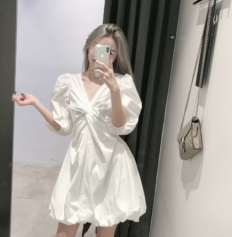 你最珍贵的第三张照片--乌鲁木齐相亲服务中心