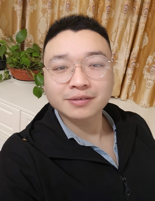 华哥的第二张照片--乌鲁木齐相亲服务中心