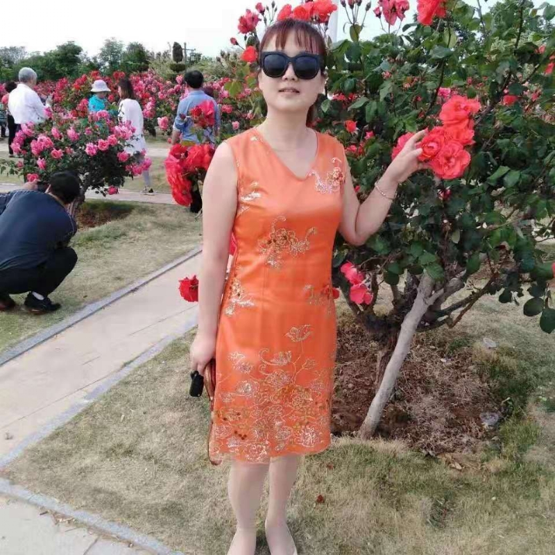 yunerfei的第三张照片--乌鲁木齐相亲服务中心