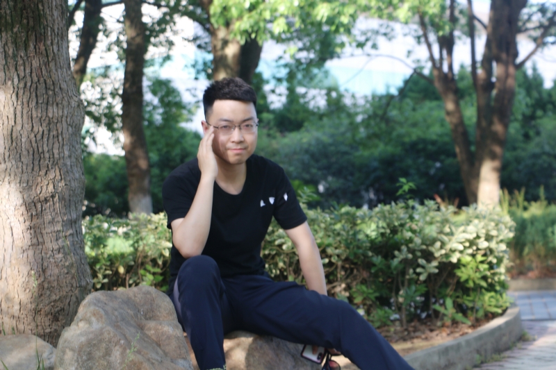 阿帆的第二张照片--乌鲁木齐相亲服务中心